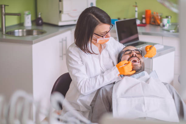 Best Emergency Tooth Extraction in Walker, MI